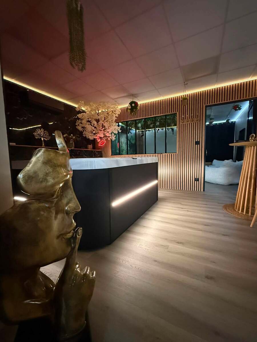 SPA Hordain - Photo vue jaccuzi 1
